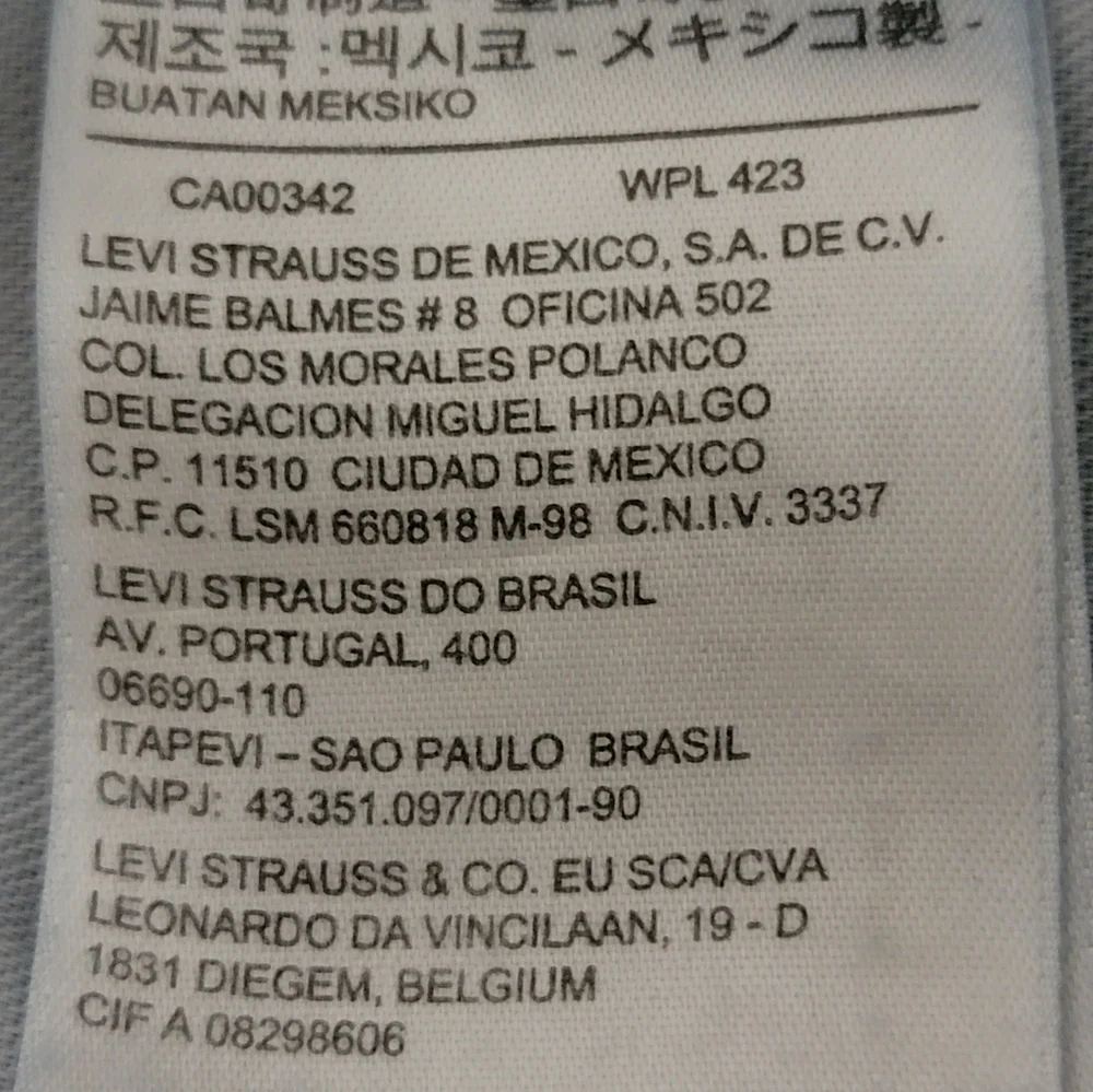 Levi's straight leg 505 men's blue jeans size 38